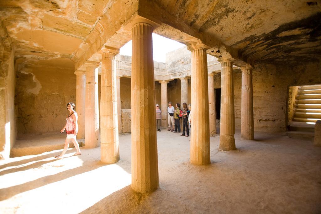 Hesperides Gardens Villa Paphos Exterior foto