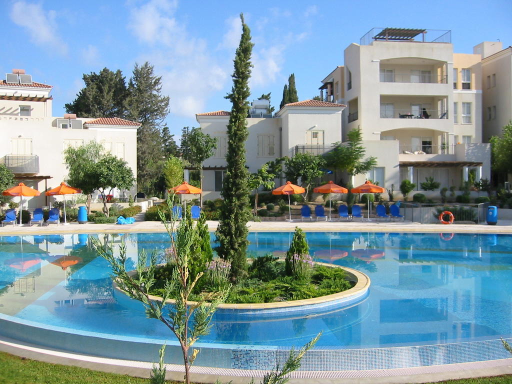 Hesperides Gardens Villa Paphos Exterior foto